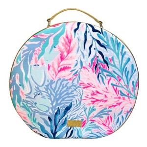 Lilly Pulitzer Round Carry-On Suitcase
Crew Blue Tint Kaleidoscope Coral
